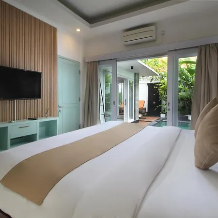 Zowa Villa Seminyak Byfaba