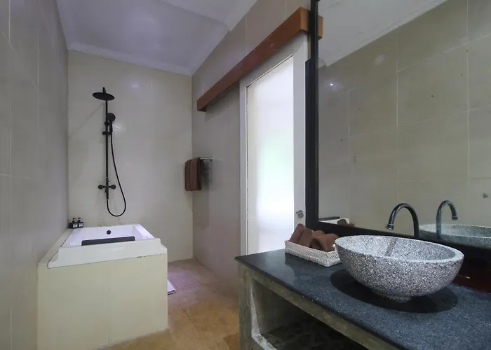 Zowa Byfaba Seminyak